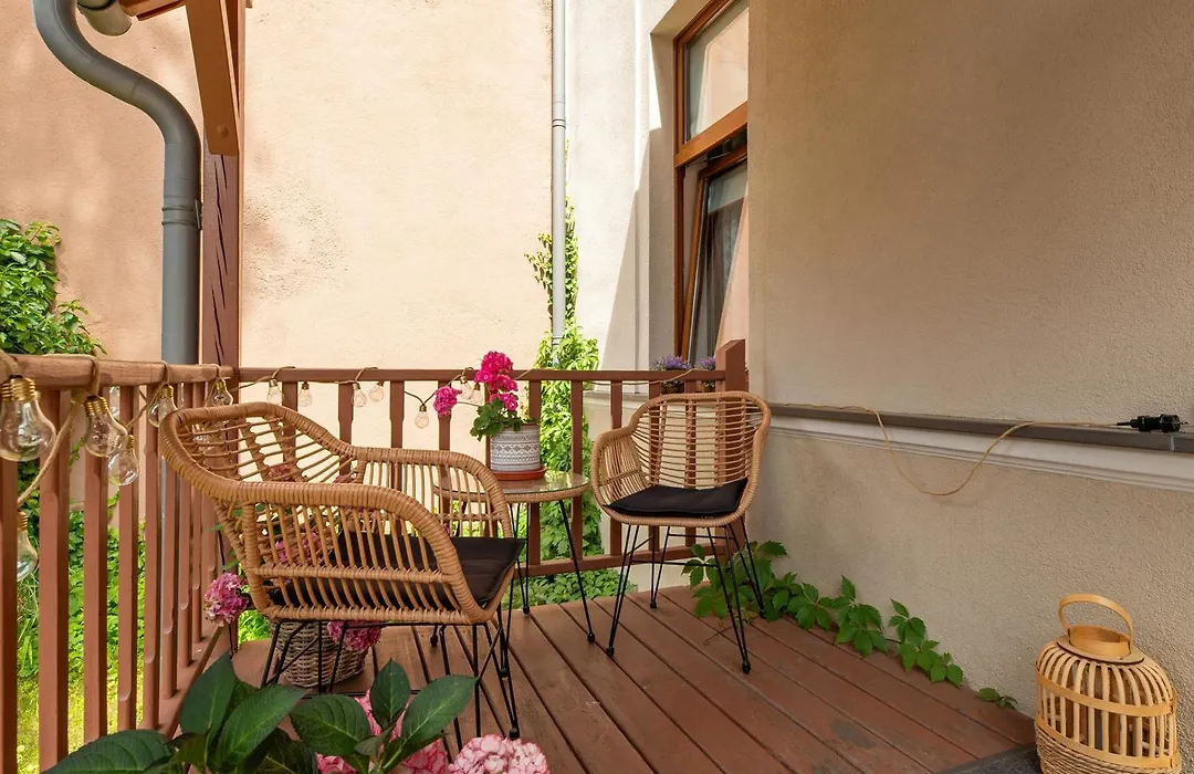 Sopot Host Patio-1